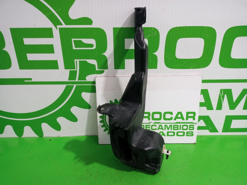 Recambio de deposito limpia para opel astra h berlina essentia referencia OEM IAM 13118158  