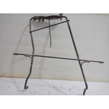 SOPORTE RUEDA REPUESTO 0K55T5671Y 