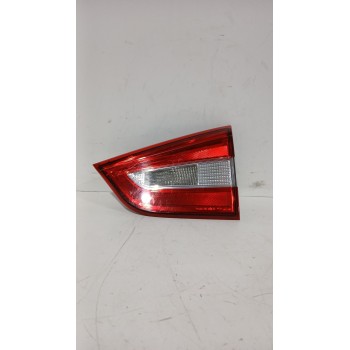 PILOTO TRASERO DERECHO INTERIOR 3625461M01000 