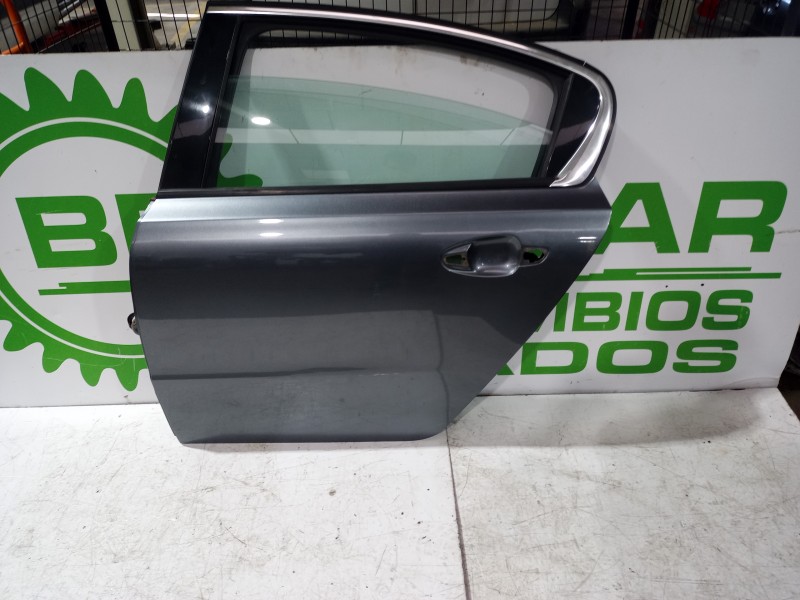 Recambio de puerta trasera izquierda para peugeot 508 active referencia OEM IAM 9006S0  