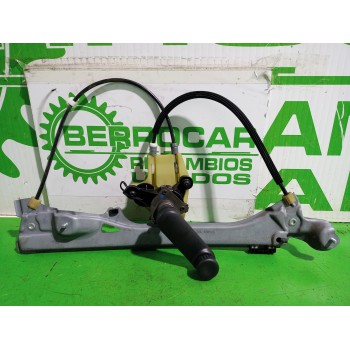 Recambio de elevalunas trasero derecho para renault laguna grandtour iii renault laguna iii grandtour referencia OEM IAM 8270000