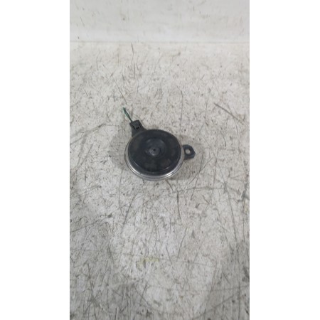 Recambio de claxon para suzuki sx4 s-cross (jy) 1.4 t allgrip (akk 414) referencia OEM IAM 3850068H01000  