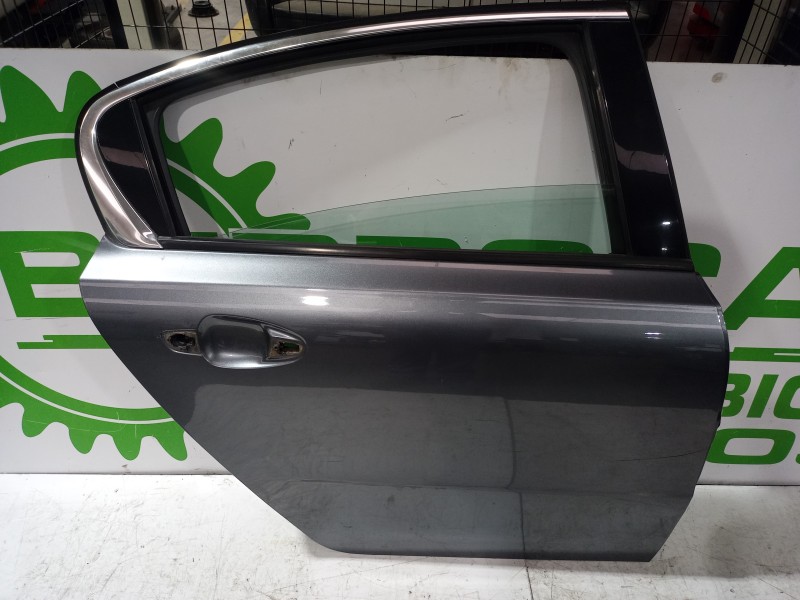 Recambio de puerta trasera derecha para peugeot 508 active referencia OEM IAM 9008X3  