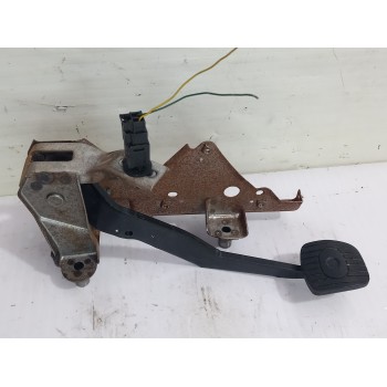 Recambio de pedal de freno para nissan micra (k12e) acenta referencia OEM IAM 46501AX700  