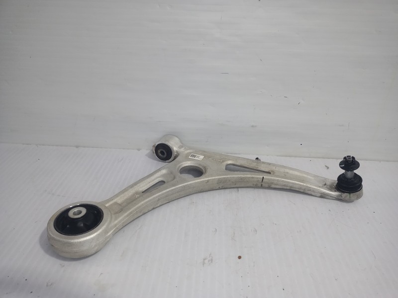 Recambio de brazo suspension inferior delantero derecho para kia niro (sg2) hybrid concept referencia OEM IAM 54501AT000  