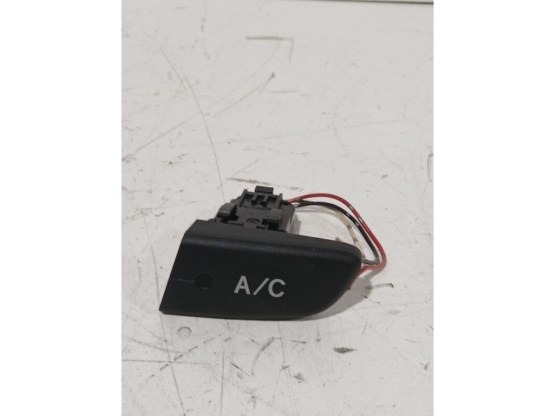 Recambio de interruptor para peugeot 107 (pm_, pn_) 1.4 hdi referencia OEM IAM 84660B  