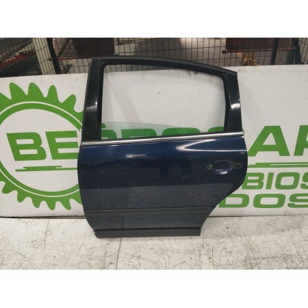 Recambio de puerta trasera izquierda para volkswagen passat berlina (3b3) 1.6 referencia OEM IAM 3B5833051AB  