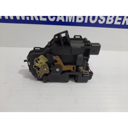 Recambio de cerradura puerta delantera izquierda para volkswagen golf iv variant (1j5) 1.6 referencia OEM IAM C3B1837015A  