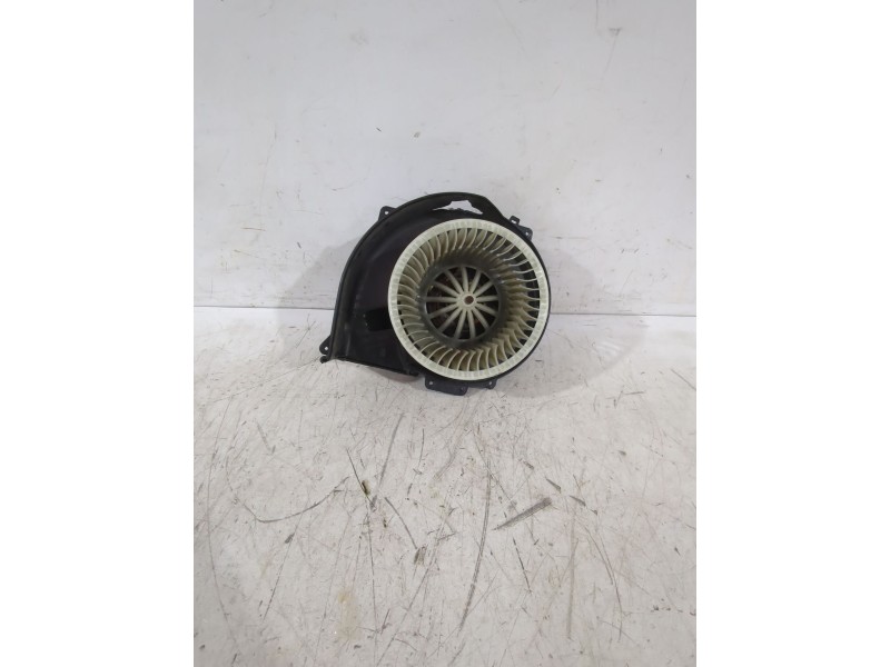 Recambio de motor calefaccion para skoda fabia ii combi (545) 1.2 tsi referencia OEM IAM 6Q1819015  