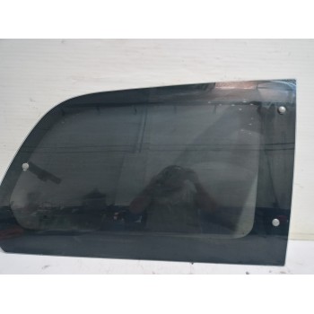 Recambio de luna custodia trasera derecha para kia carnival ii 2.9 crdi lx referencia OEM IAM 43R00108  