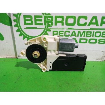 Recambio de motor elevalunas delantero derecho para renault laguna grandtour iii renault laguna iii grandtour referencia OEM IAM