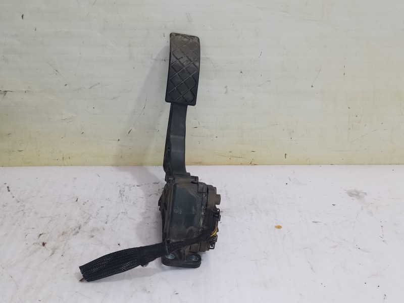 Recambio de pedal acelerador para skoda fabia (5j2 ) family referencia OEM IAM 6Q1721503M  