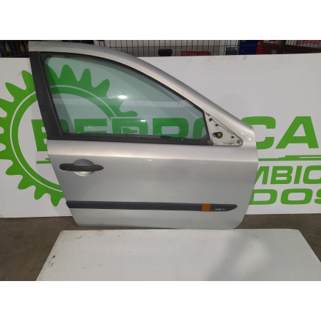 Recambio de puerta delantera derecha para renault laguna ii (bg0) 1.6 referencia OEM IAM 7751471659  