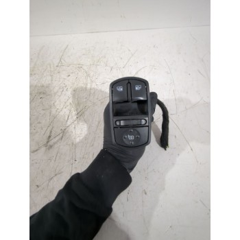 Recambio de mando elevalunas delantero izquierdo para opel corsa d (s07) 1.3 cdti (l08, l68) referencia OEM IAM 13258521AA  