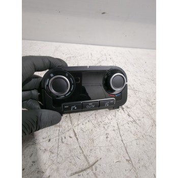 Recambio de mando climatizador para seat 124 1.6 referencia OEM IAM 93013825017  