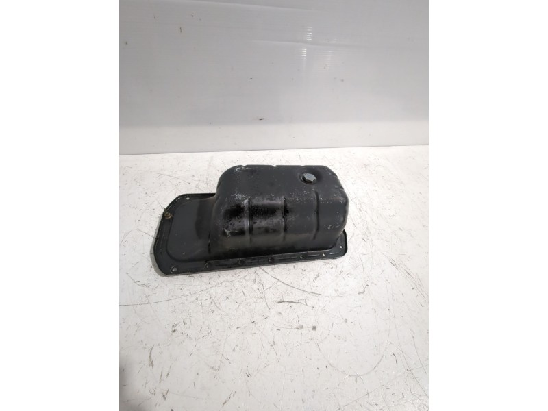 Recambio de carter para peugeot 107 (pm_, pn_) 1.4 hdi referencia OEM IAM 9813973280  