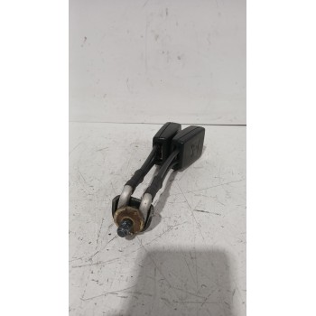 Recambio de enganche cinturon trasero derecho para seat arosa (6h1) 1.4 tdi referencia OEM IAM 6X0857488  