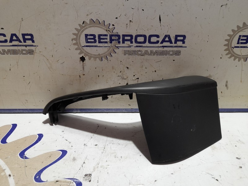 Recambio de moldura lateral para seat ibiza (6p1) 1.0 tsi referencia OEM IAM 6J4867394  