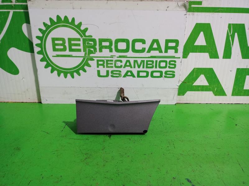 Recambio de cenicero para opel astra h berlina elegance referencia OEM IAM 315740100 / 13133284  