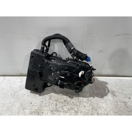 Recambio de deposito aditivo fap para volkswagen transporter t6 t6 caravelle trendline referencia OEM IAM 7E0131877  