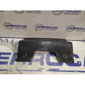 Recambio de moldura interior para land rover discovery 2.7 td v6 cat referencia OEM IAM AH3217K802AA  