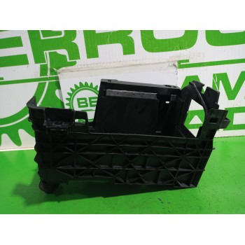 Recambio de soporte bateria para renault laguna grandtour iii renault laguna iii grandtour referencia OEM IAM 244460009R  