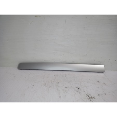 Recambio de moldura para volkswagen passat lim. (362) advance bluemotion referencia OEM IAM 3AB857212  