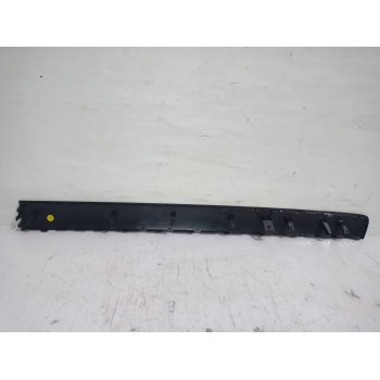 Recambio de moldura para volkswagen passat lim. (362) advance bluemotion referencia OEM IAM 3AB857212  