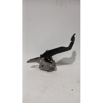 PEDAL EMBRAGUE 4981261M50000 