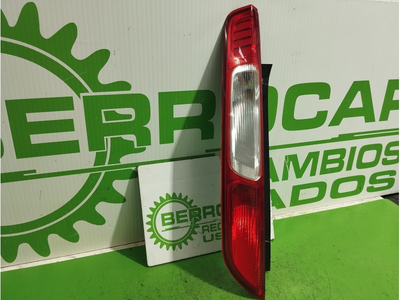 Recambio de piloto trasero izquierdo para ford focus berlina (cap) 1.6 16v cat referencia OEM IAM 4M5113405A  