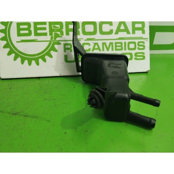 Recambio de deposito servo para volkswagen passat berlina (3b3) 1.6 referencia OEM IAM 3B0422371  