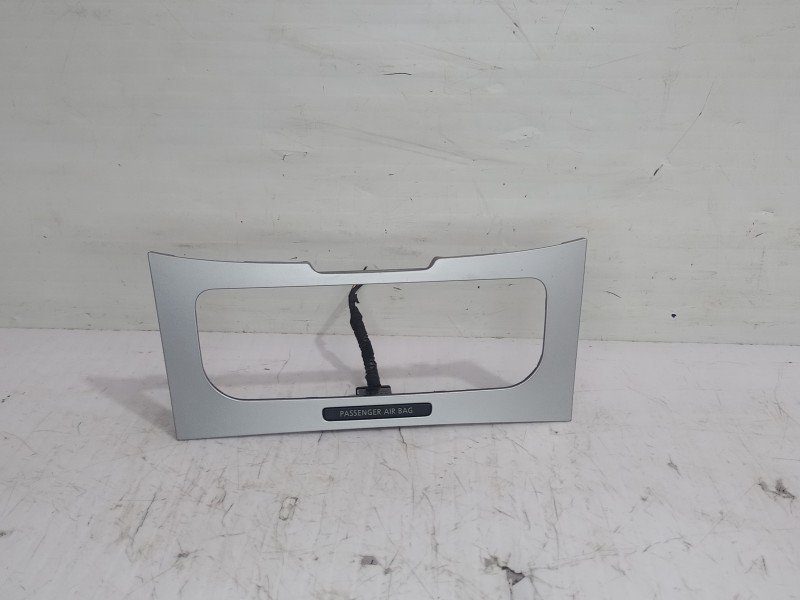 Recambio de moldura para volkswagen passat lim. (362) advance bluemotion referencia OEM IAM 3AA863100B  