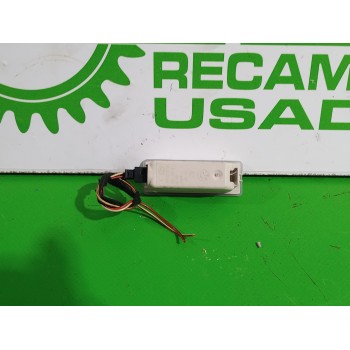 Recambio de luz interior para bmw serie 3 touring (e91) 2.0 16v referencia OEM IAM 6972605  