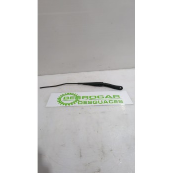 Recambio de brazo limpia delantero derecho para dacia duster (hm_) 1.0 tce 90 referencia OEM IAM 288869727R  