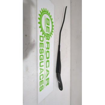 Recambio de brazo limpia delantero derecho para dacia duster (hm_) 1.0 tce 90 referencia OEM IAM 288869727R  