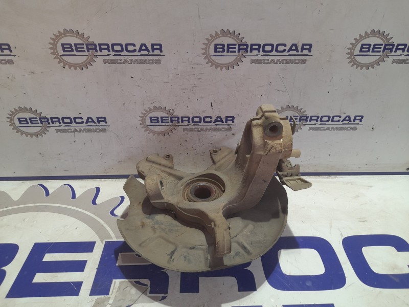 Recambio de mangueta delantera derecha para volkswagen polo (9n1) 1.2 referencia OEM IAM 6Q0615312D  