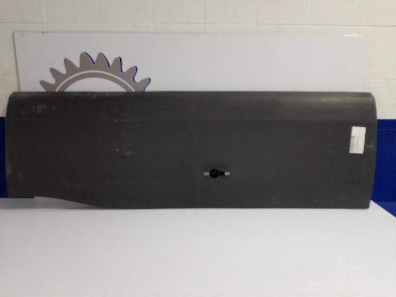 Recambio de moldura lateral para iveco daily combi 2.3 diesel referencia OEM IAM 5801811201  