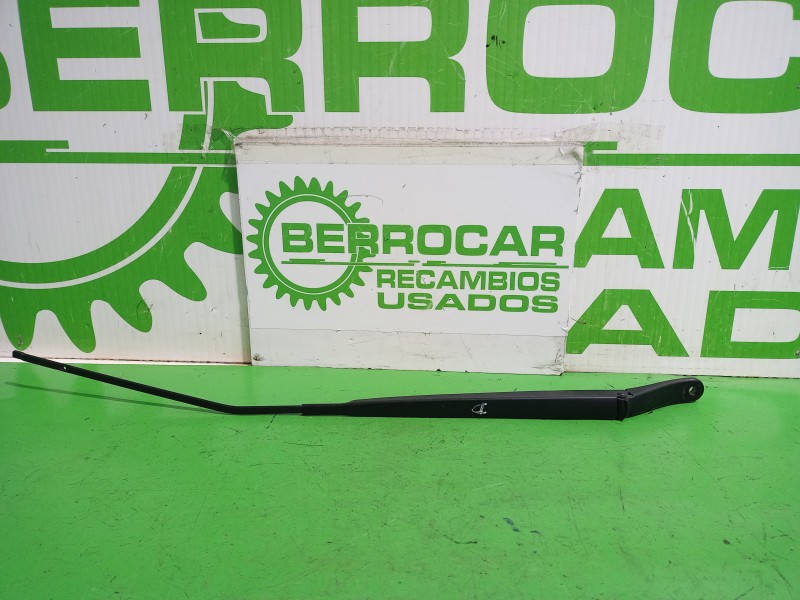 Recambio de brazo limpia delantero derecho para renault laguna grandtour iii renault laguna iii grandtour referencia OEM IAM 288