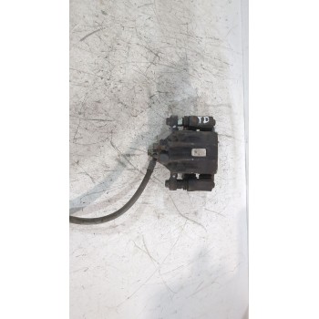 PINZA DE FRENO TRASERA DERECHA 582301H300 