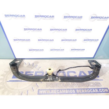 Recambio de travesaño inferior para volkswagen passat berlina (3b2) 1.9 tdi referencia OEM IAM 8D0199521M  