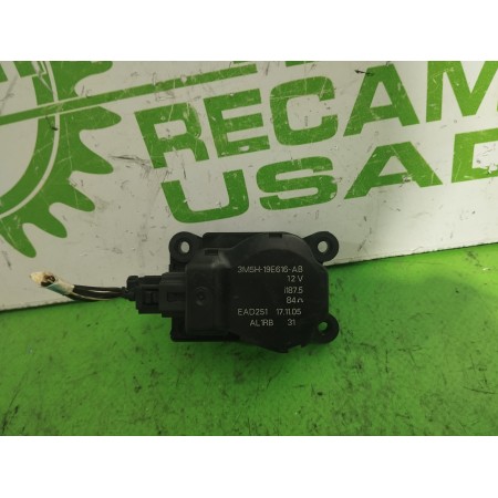Recambio de motor apertura trampilla para ford focus berlina (cap) 1.6 16v cat referencia OEM IAM 3M5H19E616AB  
