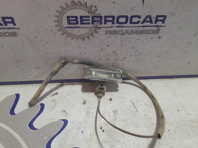 Recambio de piloto matricula para volkswagen polo (9n1) 1.2 referencia OEM IAM 1J6943021B  