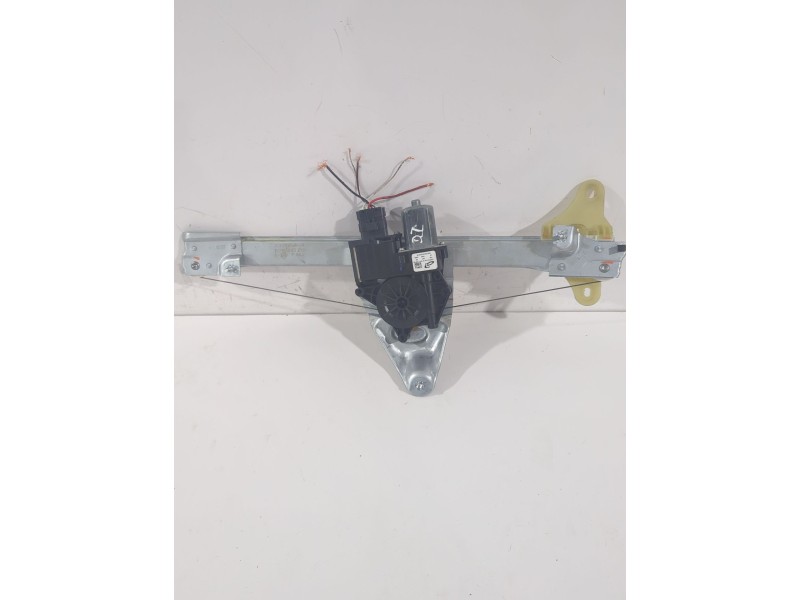 Recambio de elevalunas delantero izquierdo para dacia duster (hm_) 1.0 tce 90 referencia OEM IAM 807217664R  