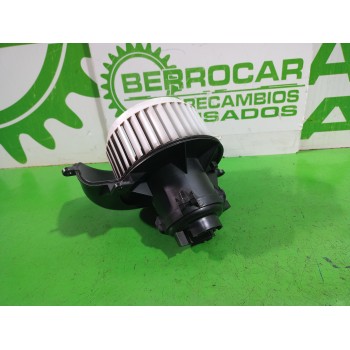 Recambio de motor calefaccion para opel astra h berlina elegance referencia OEM IAM 52407543  