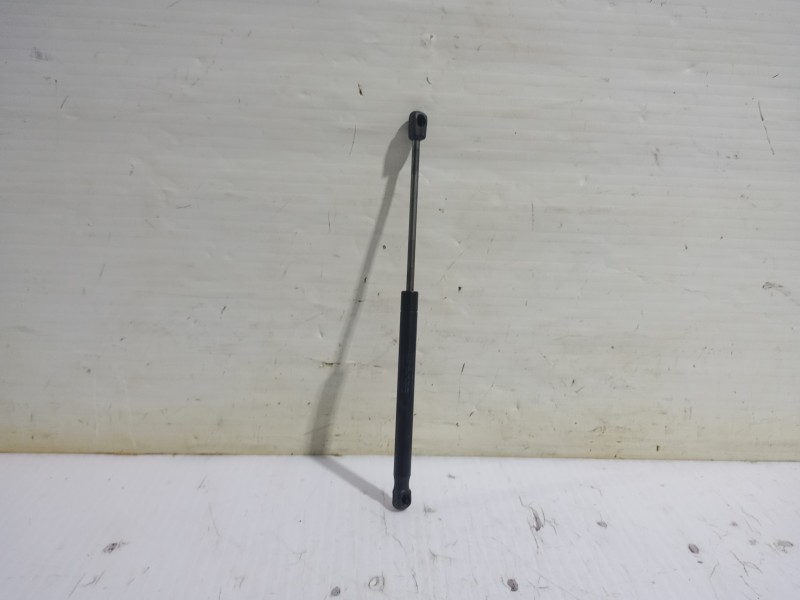 Recambio de amortiguadores capo para volkswagen transporter t6 t6 caravelle trendline referencia OEM IAM 7E082335901S  