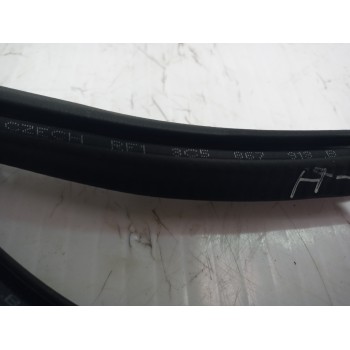 Recambio de goma contorno para volkswagen passat lim. (362) advance bluemotion referencia OEM IAM 3C4867911B  