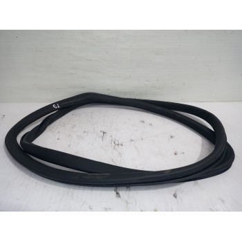 Recambio de goma contorno para volkswagen passat lim. (362) advance bluemotion referencia OEM IAM 3C4867911B  