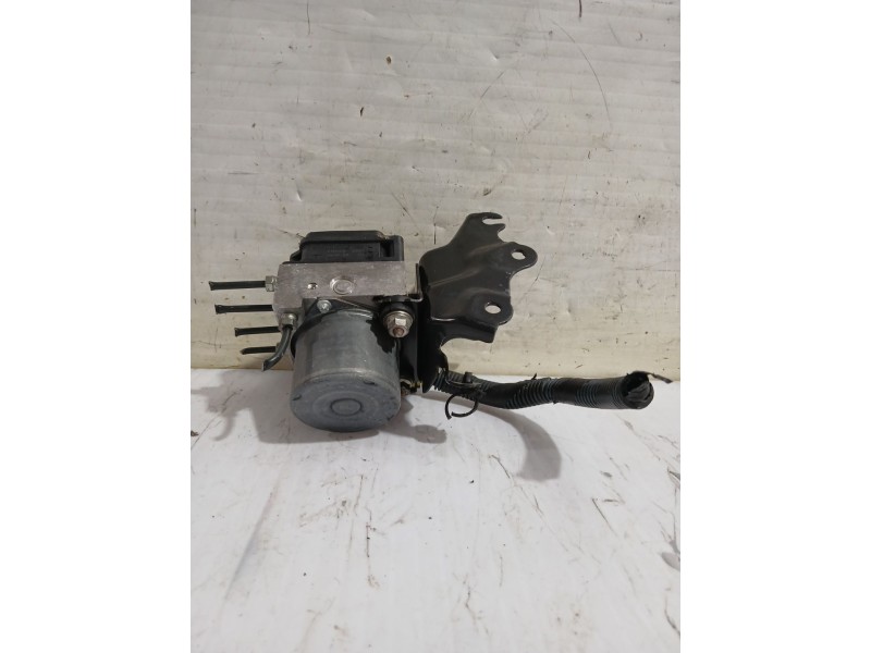 Recambio de abs para toyota auris (_e15_) 1.33 dual-vvti (nre150_) referencia OEM IAM 4405002150  