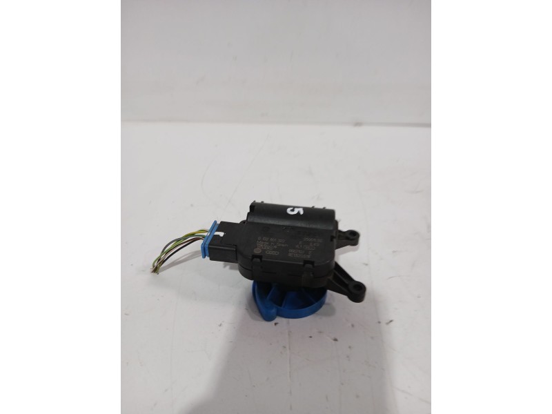 Recambio de motor apertura trampilla para seat exeo (3r2) 1.8 tsi referencia OEM IAM 8E1820511  