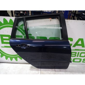 Recambio de puerta trasera derecha para renault laguna grandtour iii renault laguna iii grandtour referencia OEM IAM 821000023R 